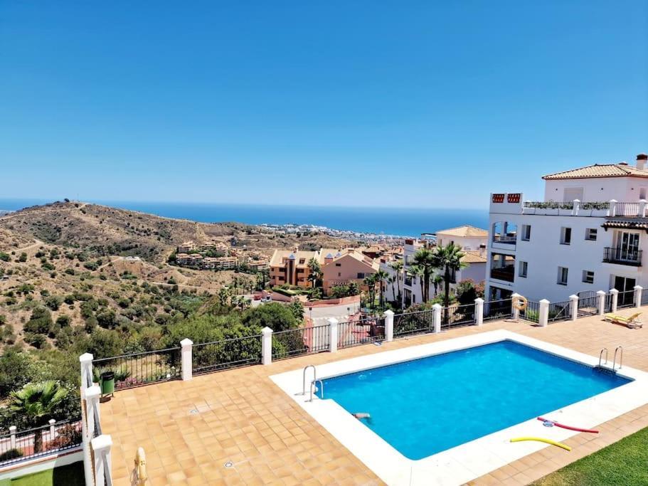 Las Palmeras Seaviews Mijas Bagian luar foto
