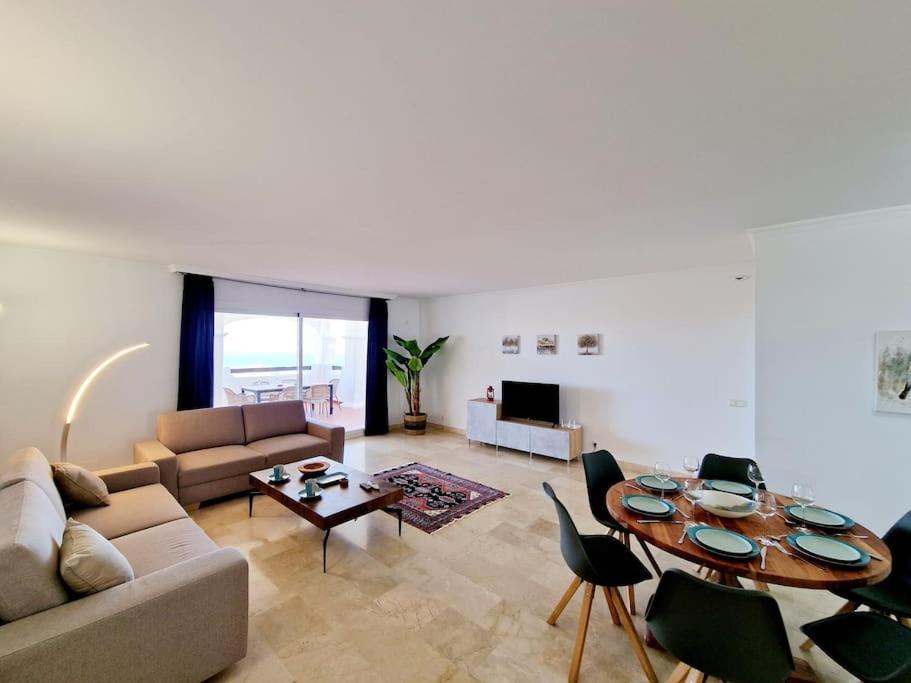 Las Palmeras Seaviews Mijas Bagian luar foto